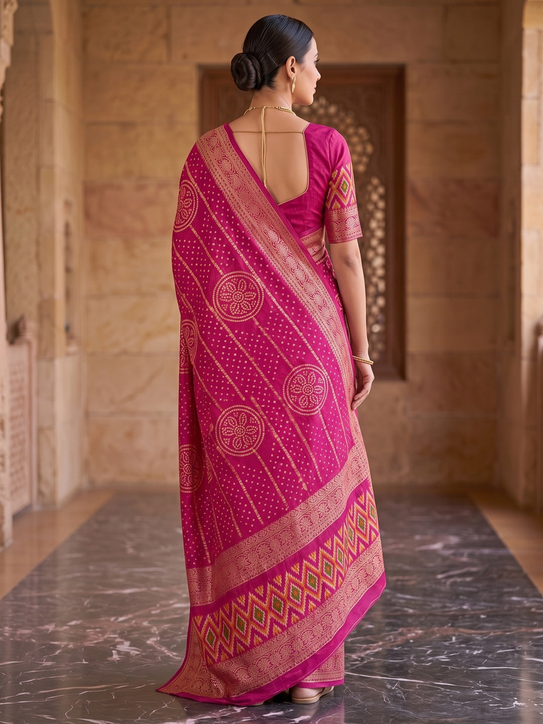 Peachmode Magenta Bandhani Art Silk Saree - Image 4