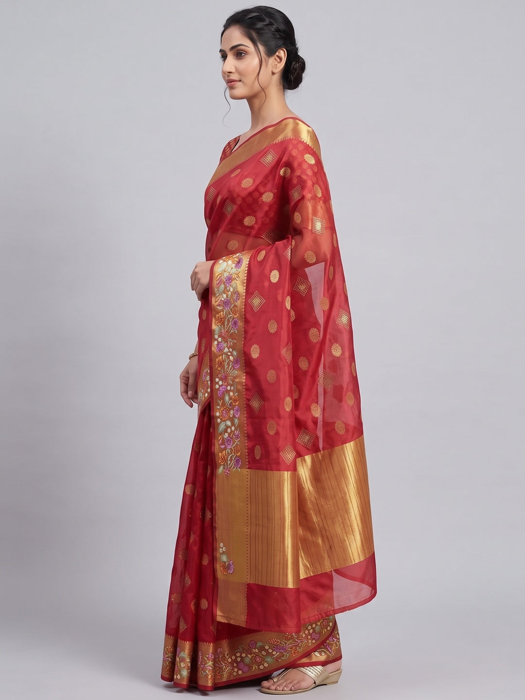 Red Zari Woven Jacquard Saree With Embroidery Border - Image 3