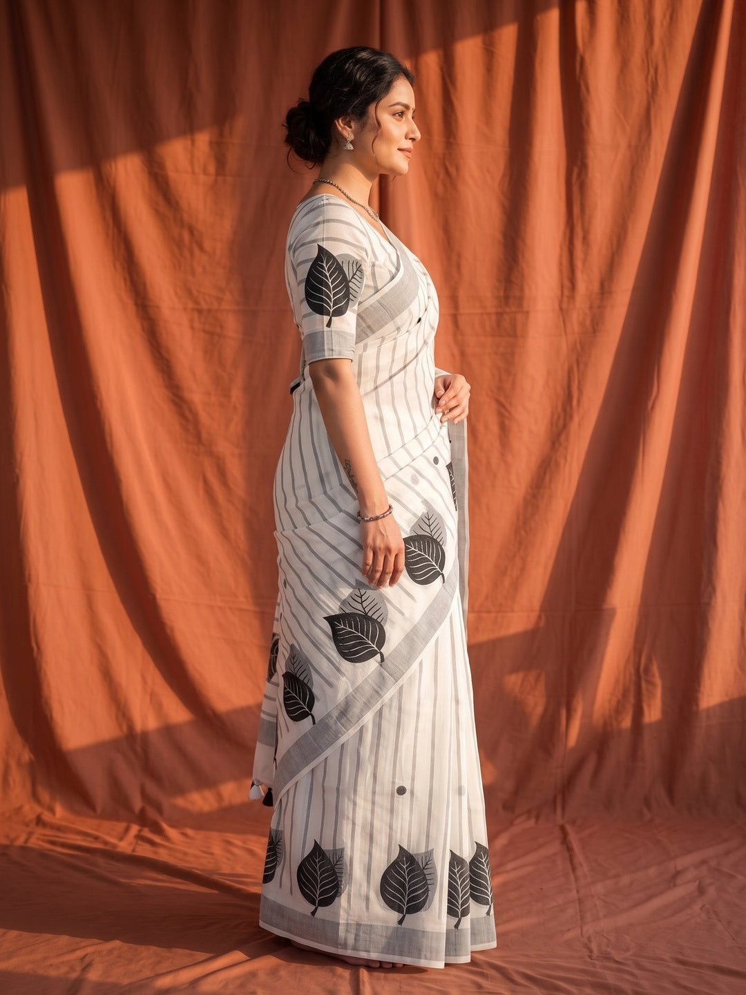 White Soft Linen Saree with Artistic Print Detailing - Image 4