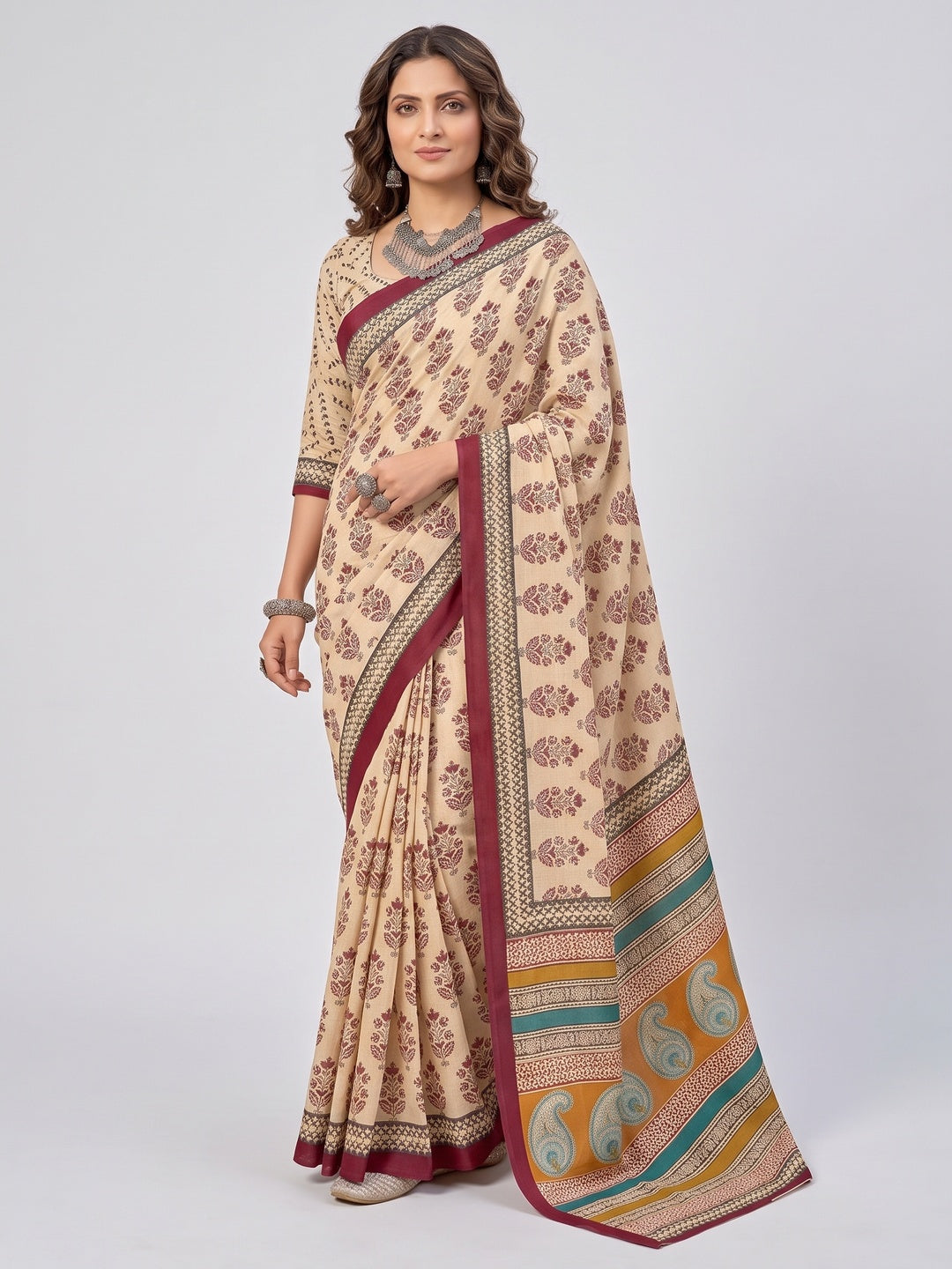 Subtle Beige & Maroon Floral Printed Mulmul Cotton Saree With Delicate Print Work - Image 5