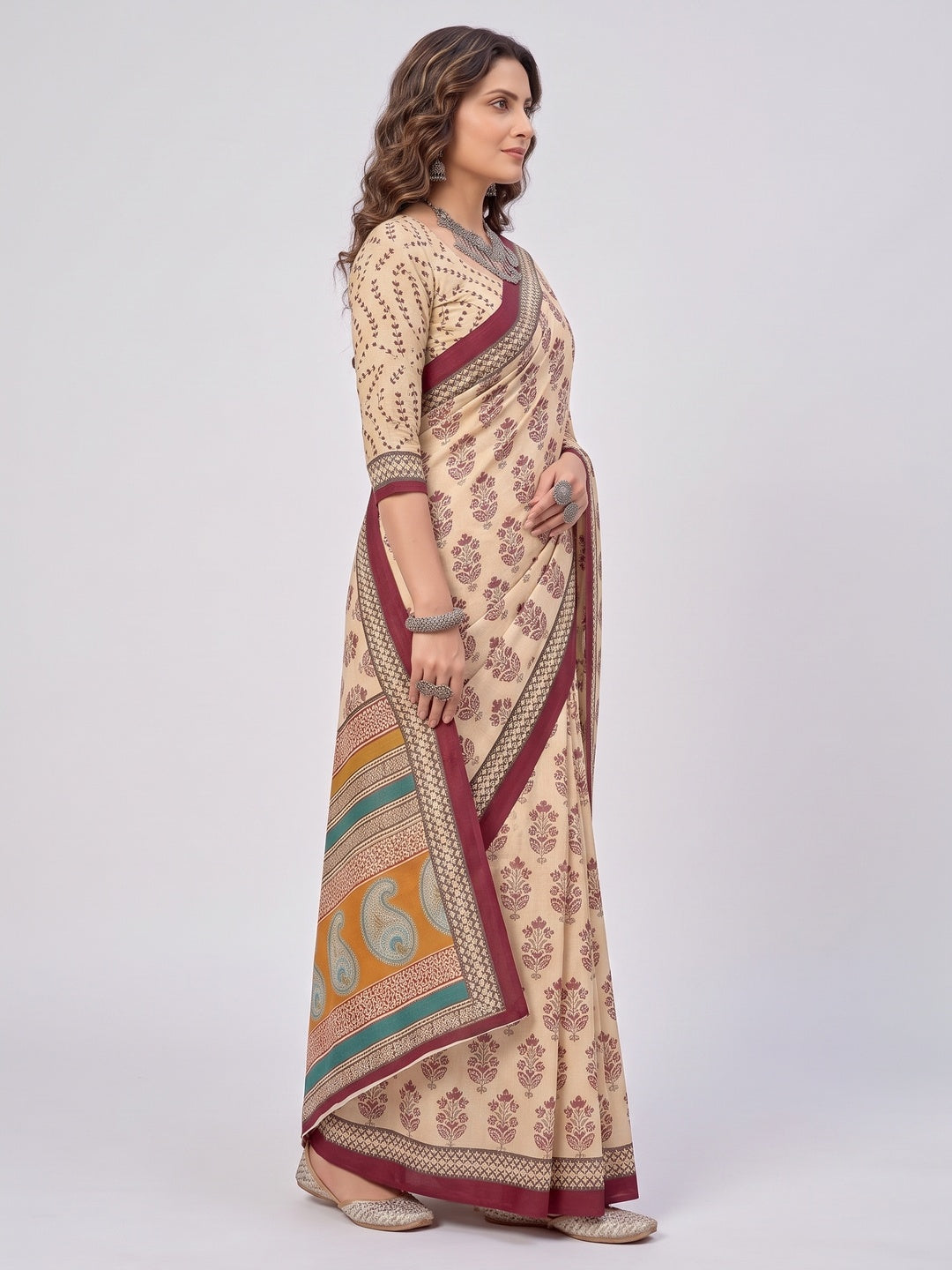 Subtle Beige & Maroon Floral Printed Mulmul Cotton Saree With Delicate Print Work - Image 8