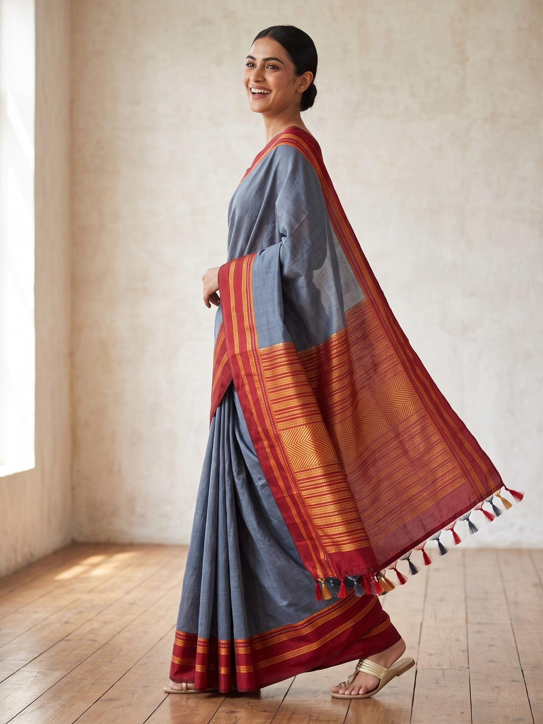 Classic Grey Solid Weaving Pure Silk Saree Accented With Woven Striped Pallu & Tassel Finish - Image 4