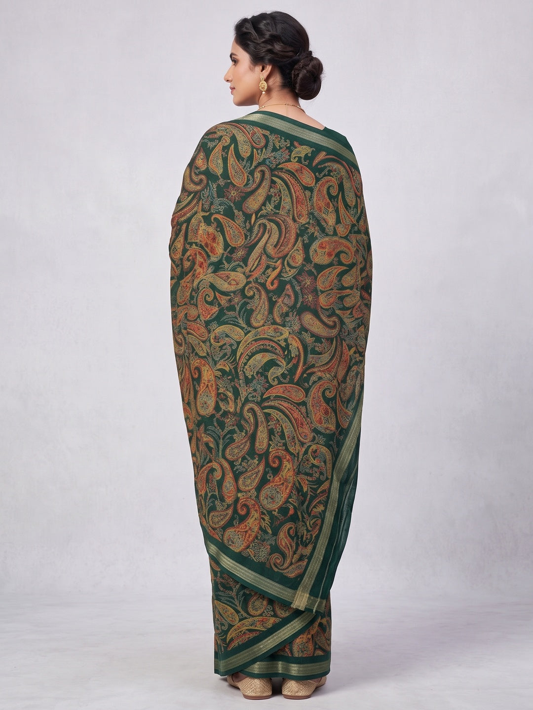 Green Cotton Blend Saree with Ethnic Kashmiri-Inspired Paisley Design - Image 2