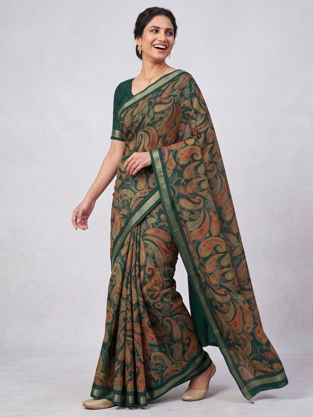 Green Cotton Blend Saree with Ethnic Kashmiri-Inspired Paisley Design - Image 4