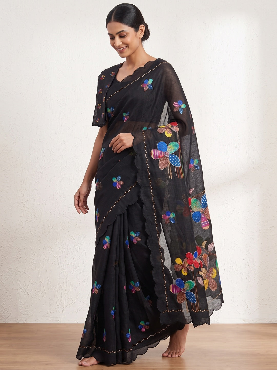 Black Linen Saree Featuring Floral Digital Print With Zari Outline & Cutwork Border - Image 5