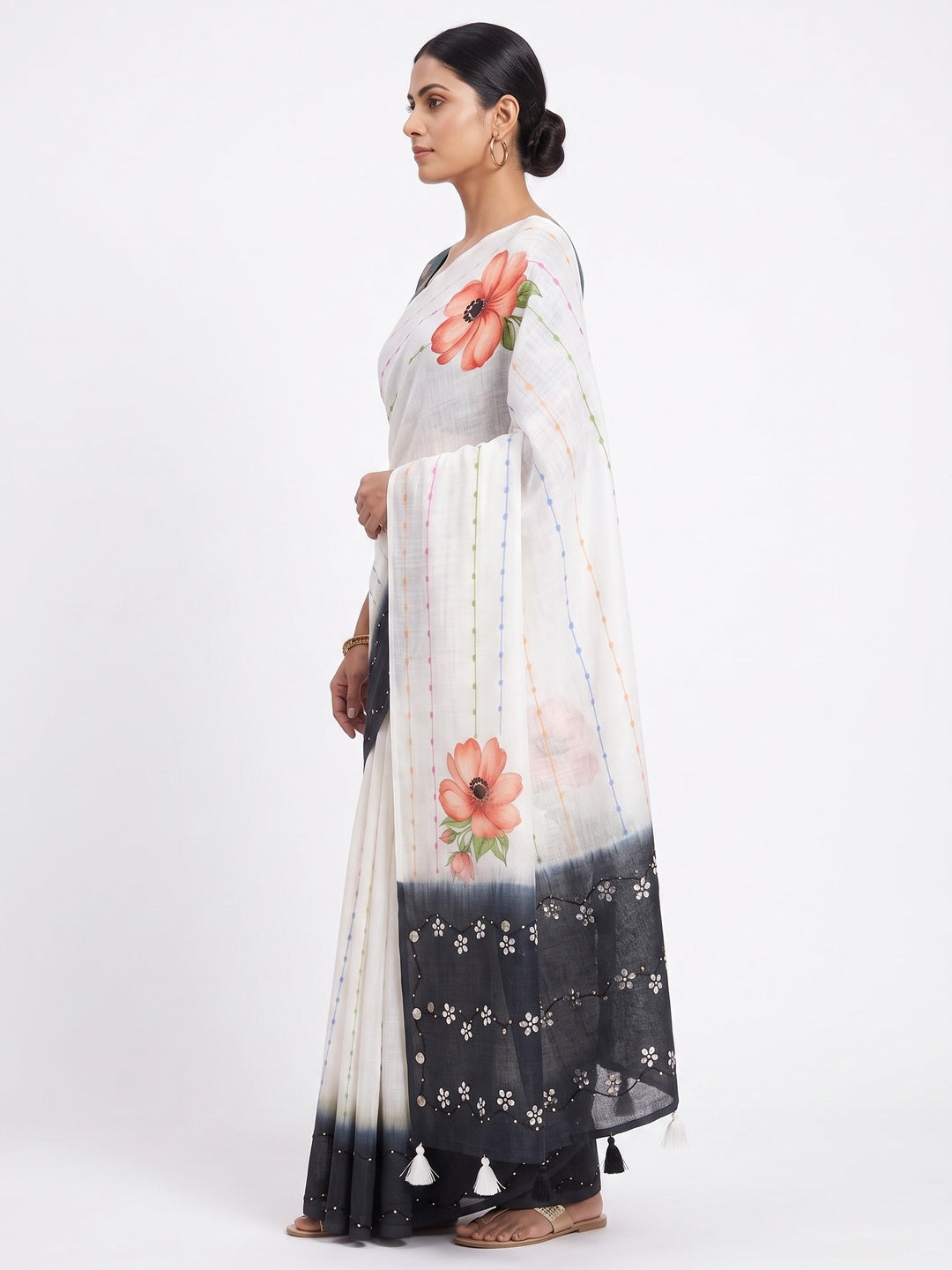 White and Grey Digital Printed Linen Cotton Saree with Refined Artistic Detailing - Image 4