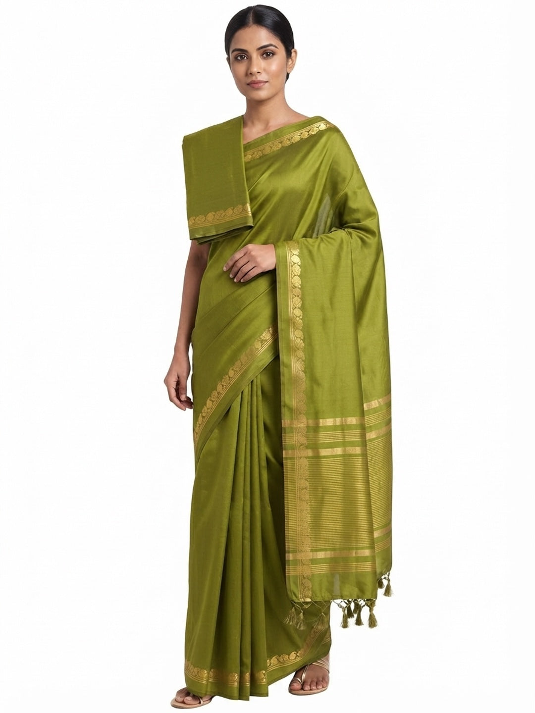 Classic Green Solid Weaving Mysore Silk Saree Accented With Floral Border & Tassel Pallu - Image 5