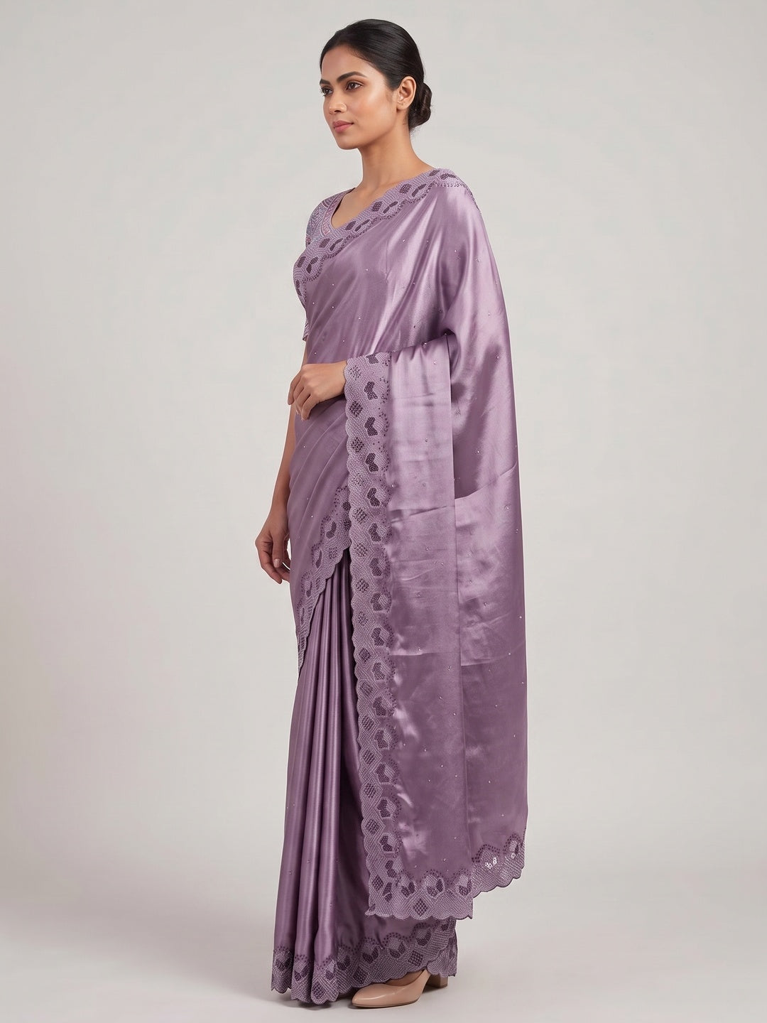 Elegant Lavender Vichitra Silk Saree Adorned with Sparkling Swarovski Work & Jarkan Border - Image 3