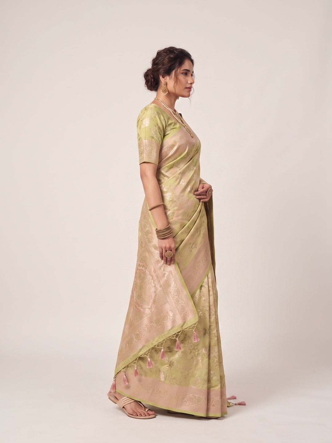 Peachmode Beige Silk Blend Saree - Image 4