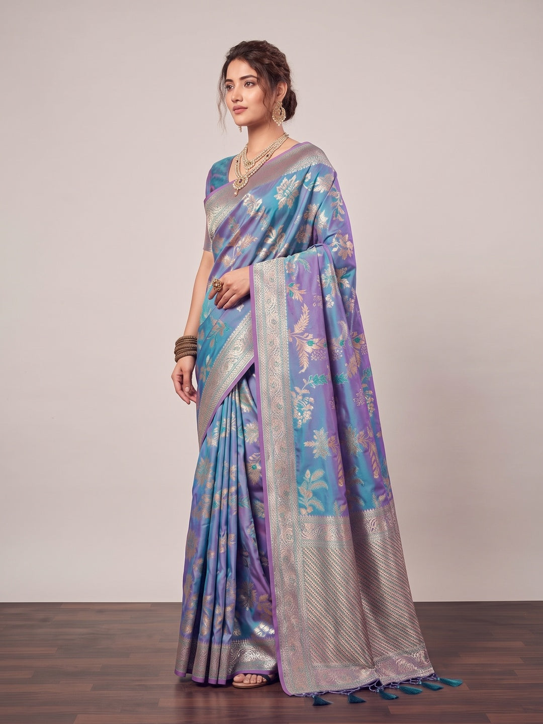 Peachmode Blue Silk Blend Saree - Image 4