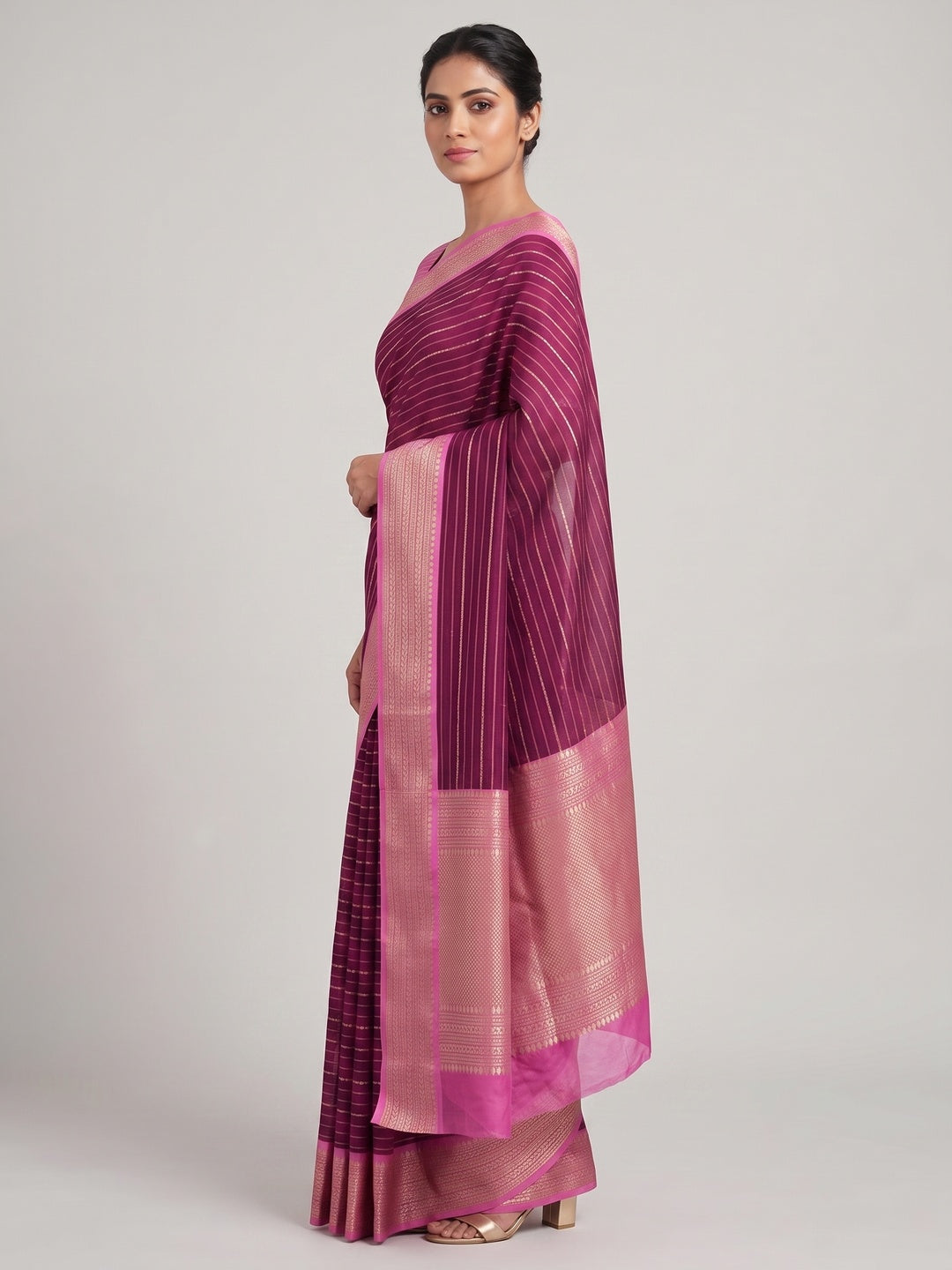 Classic Wine Marshmallow Jacquard Saree Adorned With Refined Striped Zari Weaving Patterns - Image 4