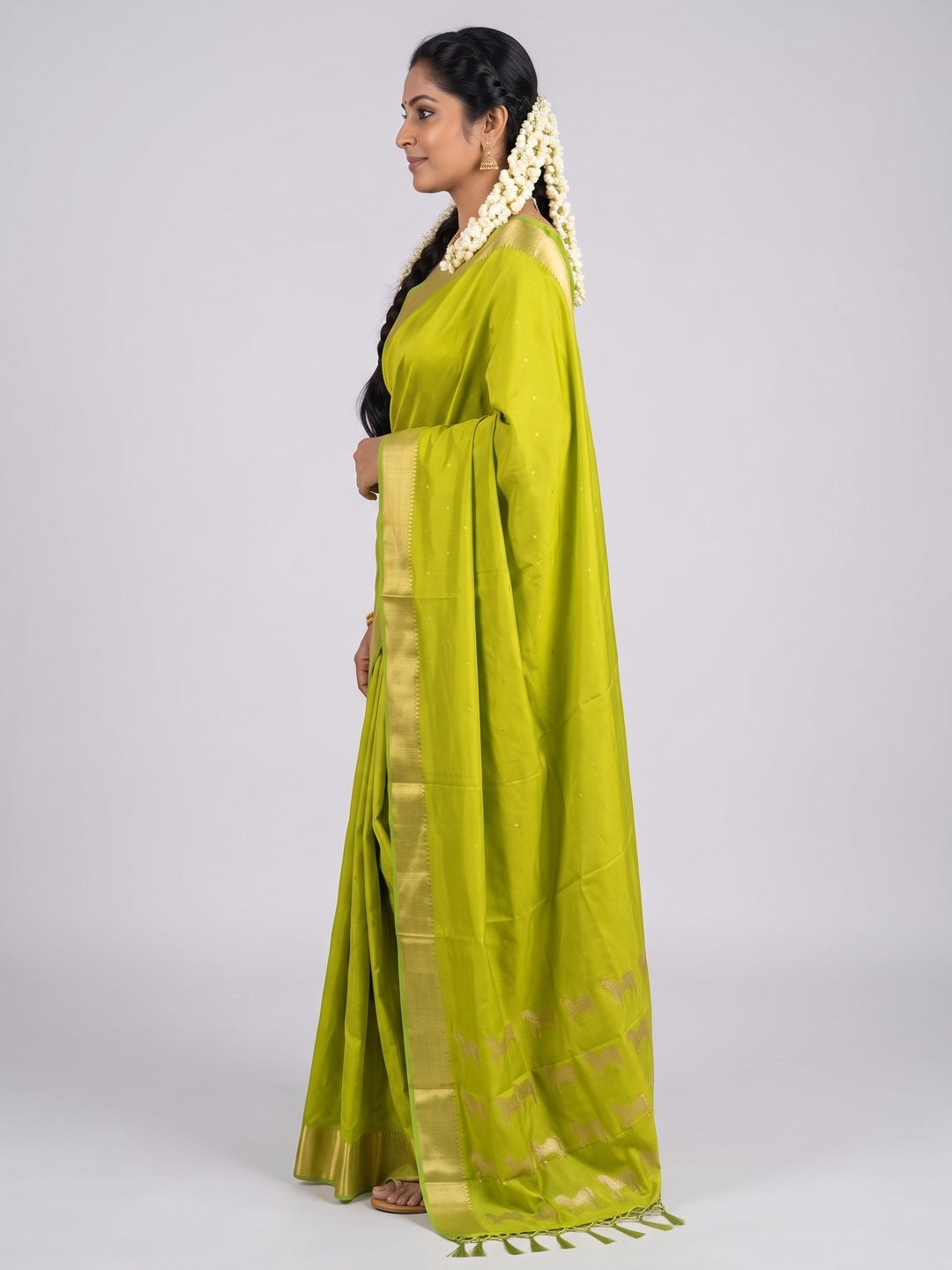 Majestic Parrot Green Horse Motif Woven Soft Silk Blend Saree With Designer Tassel Pallu - Image 3