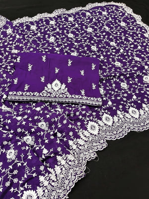 Peachmode Purple Floral Embroidered Mul Chanderi Saree - Image 2