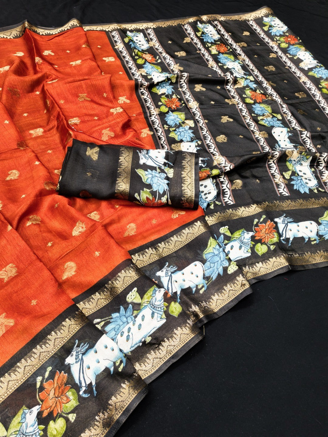 Peachmode Orange Cow Motif Border Art Silk Saree - Image 2
