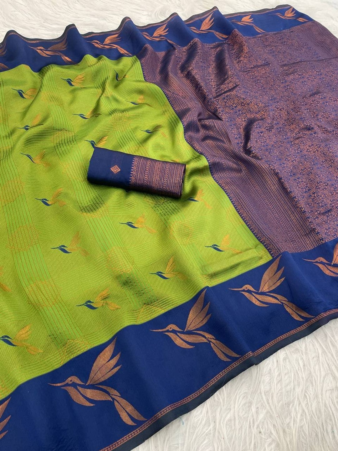 Peachmode Olive Banarasi Silk Zari Saree - Image 3