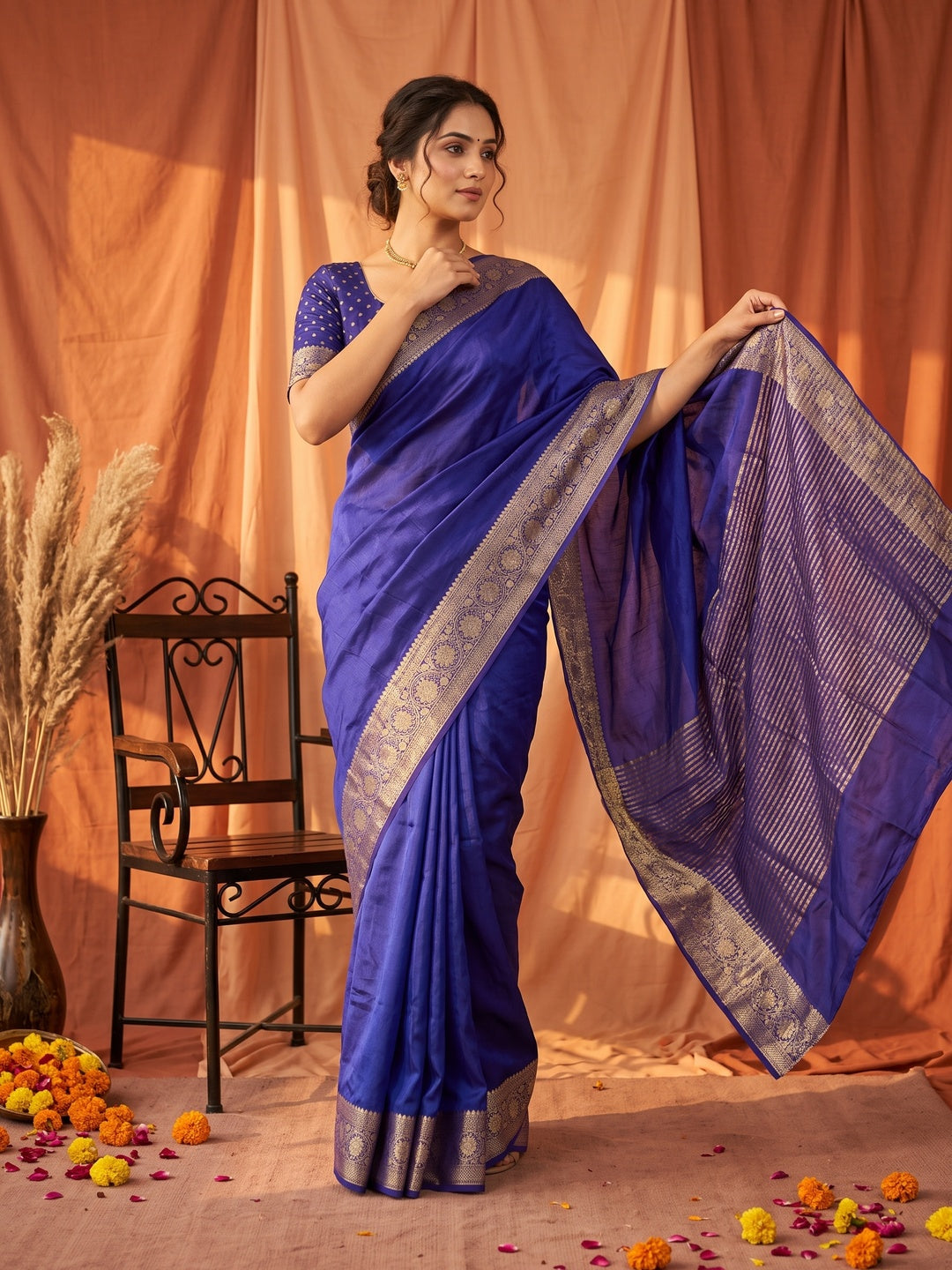 Peachmode Blue Ho Silk Zari Border Saree - Image 1
