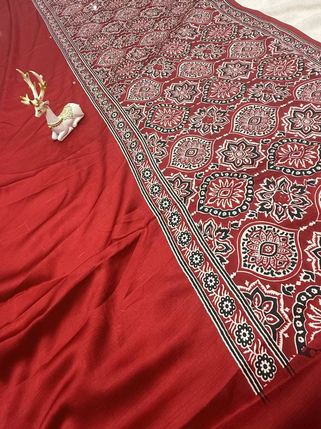Peachmode Red Ajrakh Mirror Work Saree - Image 4