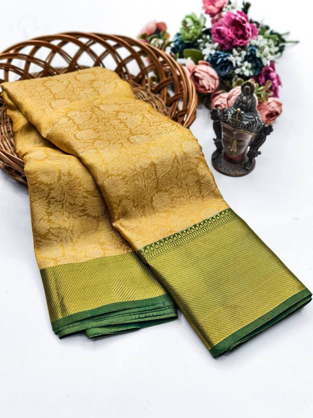 Peachmode Green Zari Woven Flower Saree - Image 2