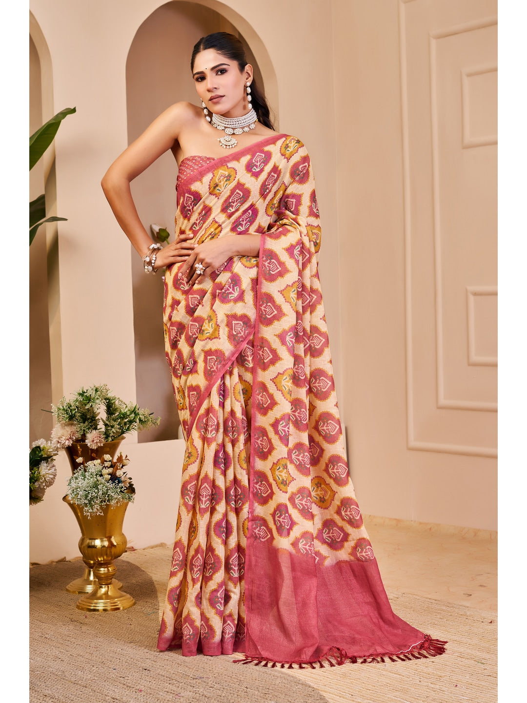 Peachmode Cream Pure Cotton Saree - Image 1