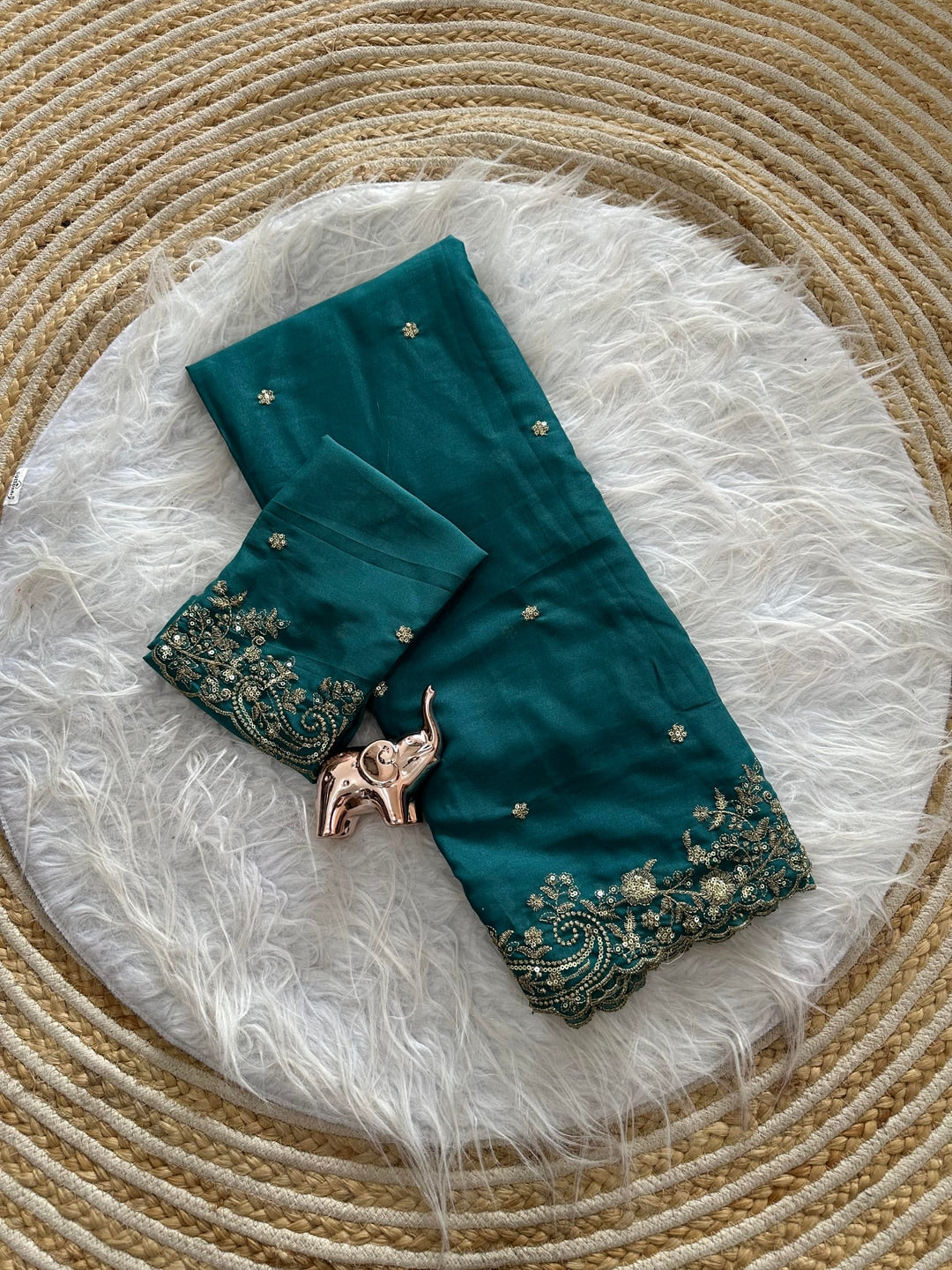 Peachmode Teal Sequin Embroidered Georgette Saree - Image 5