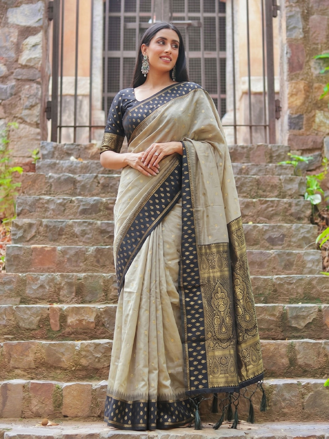 Peachmode Beige Black Woven Border Cotton Saree - Image 1