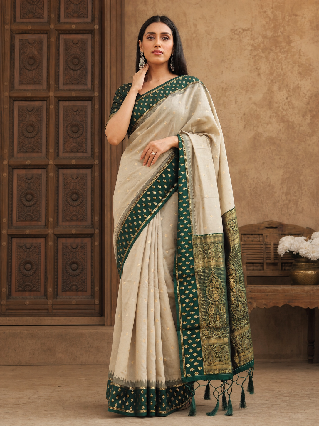 Peachmode Beige Dark Green Woven Border Cotton Saree - Image 2