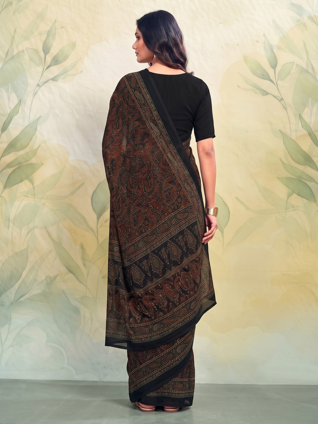 Peachmode Black Printed Smart Chiffon Saree - Image 3