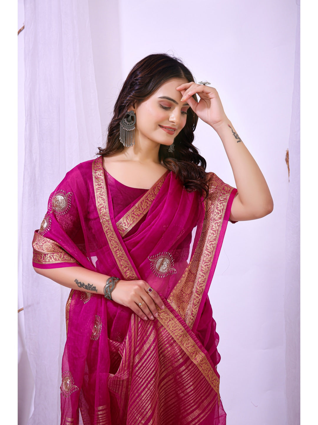 Peachmode Pink Sequins Jacquard Kanchipuram Organza Saree - Image 4