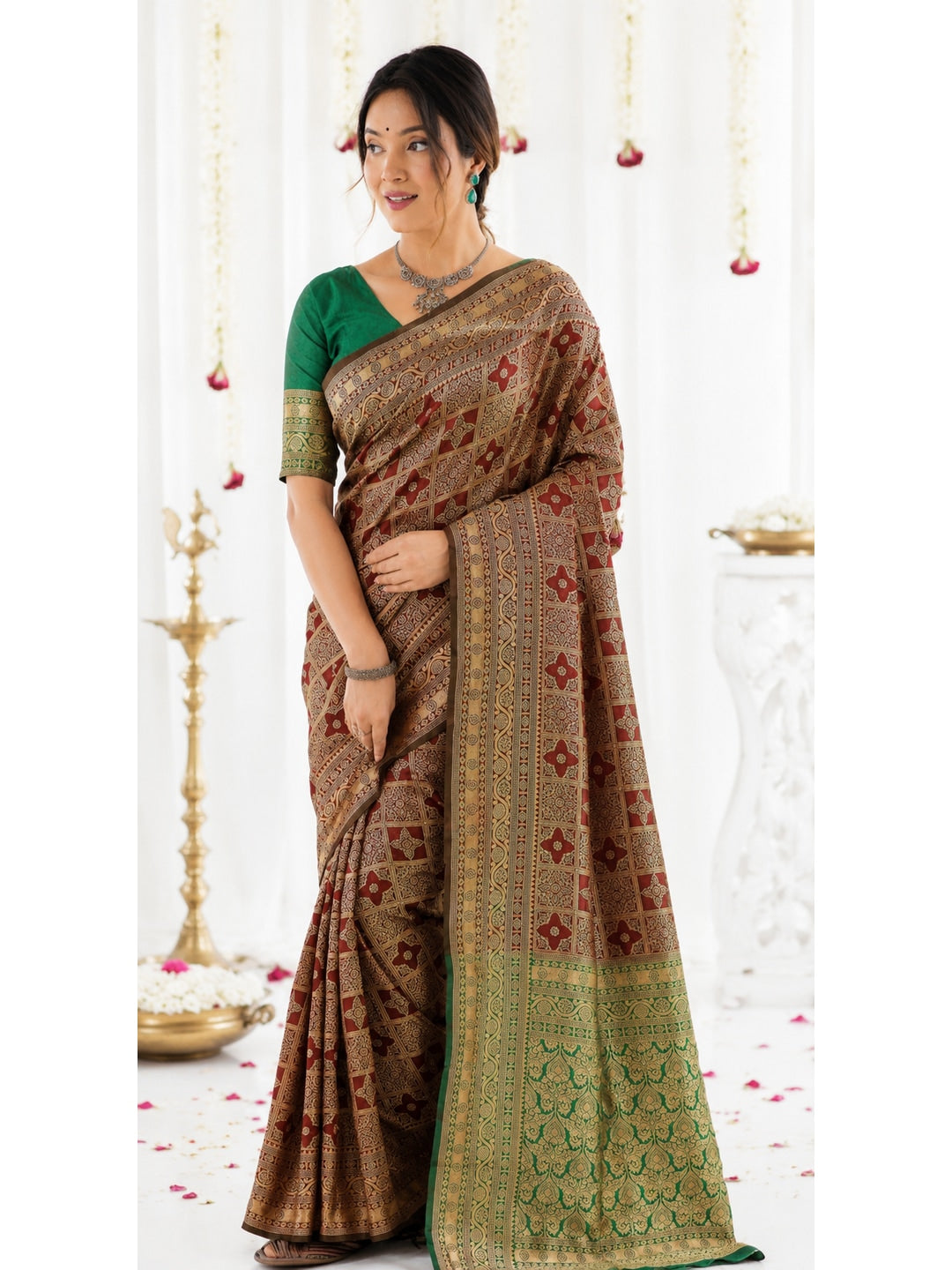 Peachmode Rust Green Jacquard Woven Kanchipuram Lichi Silk Saree - Image 1