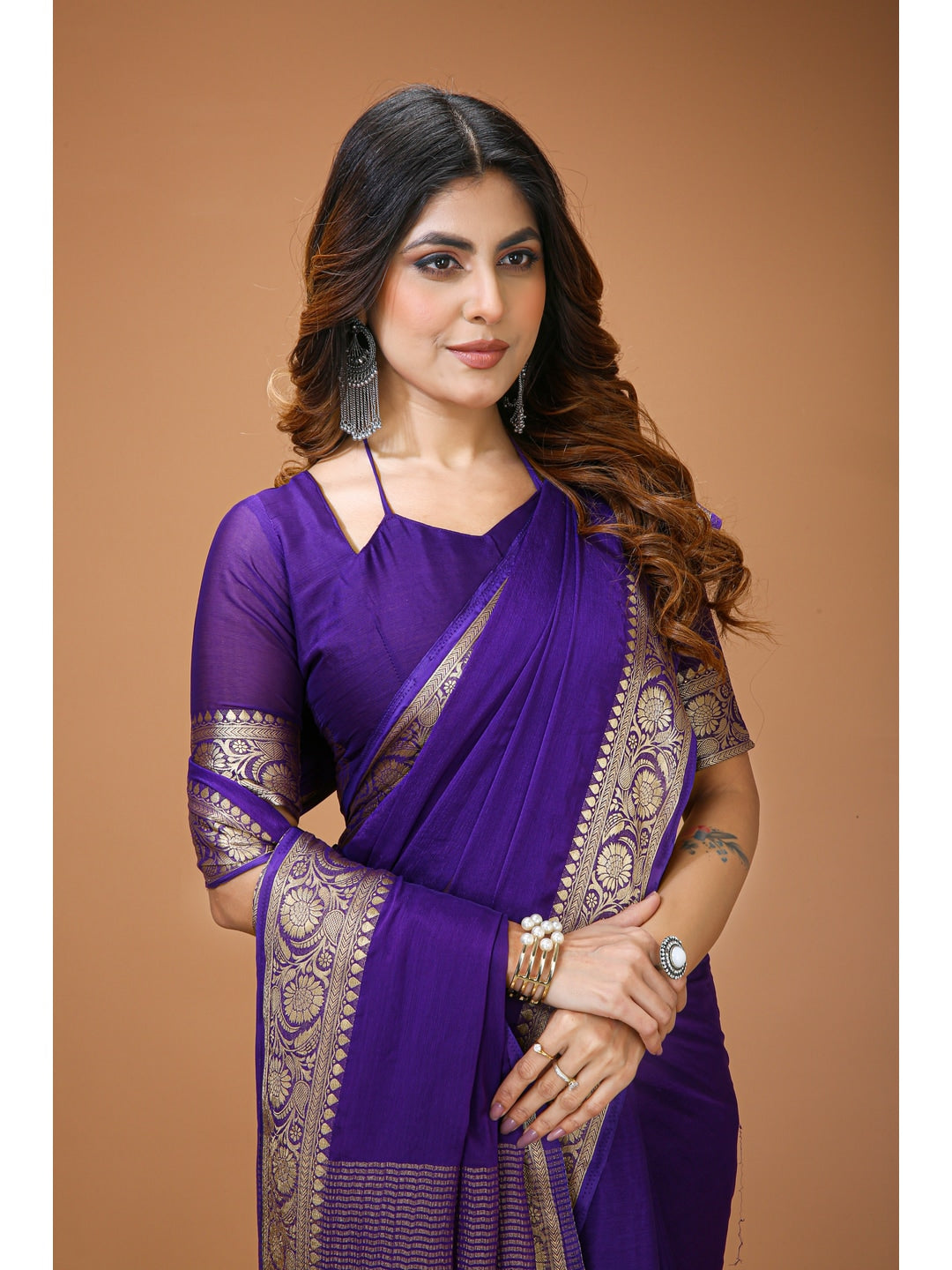 Peachmode Purple Zari Woven Silk Blend Saree - Image 5