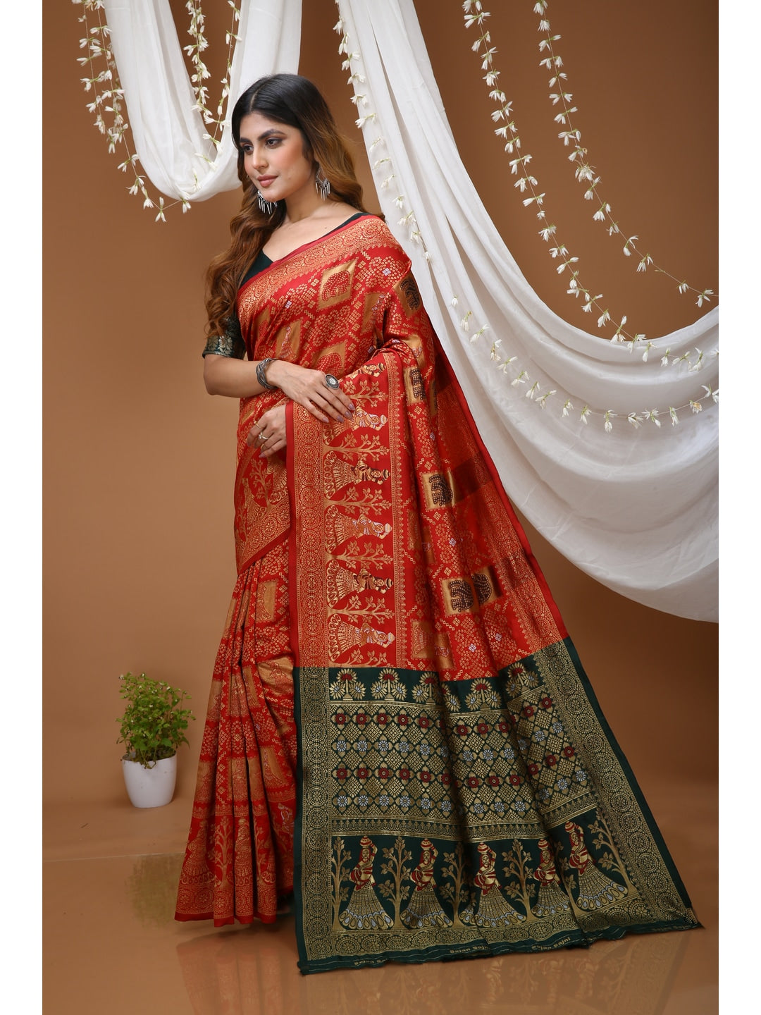 Peachmode Red Jacquard Woven Soft Lichi Silk Kanchipuram Saree - Image 2