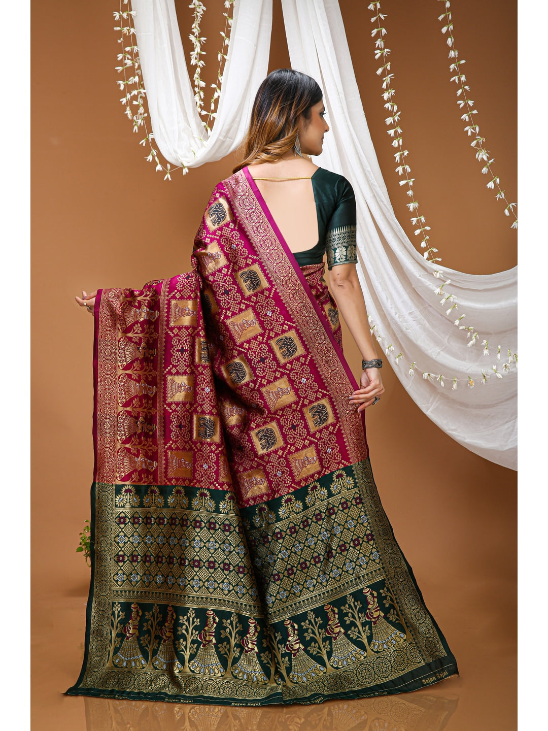 Peachmode Wine Jacquard Woven Soft Lichi Silk Kanchipuram Saree - Image 3