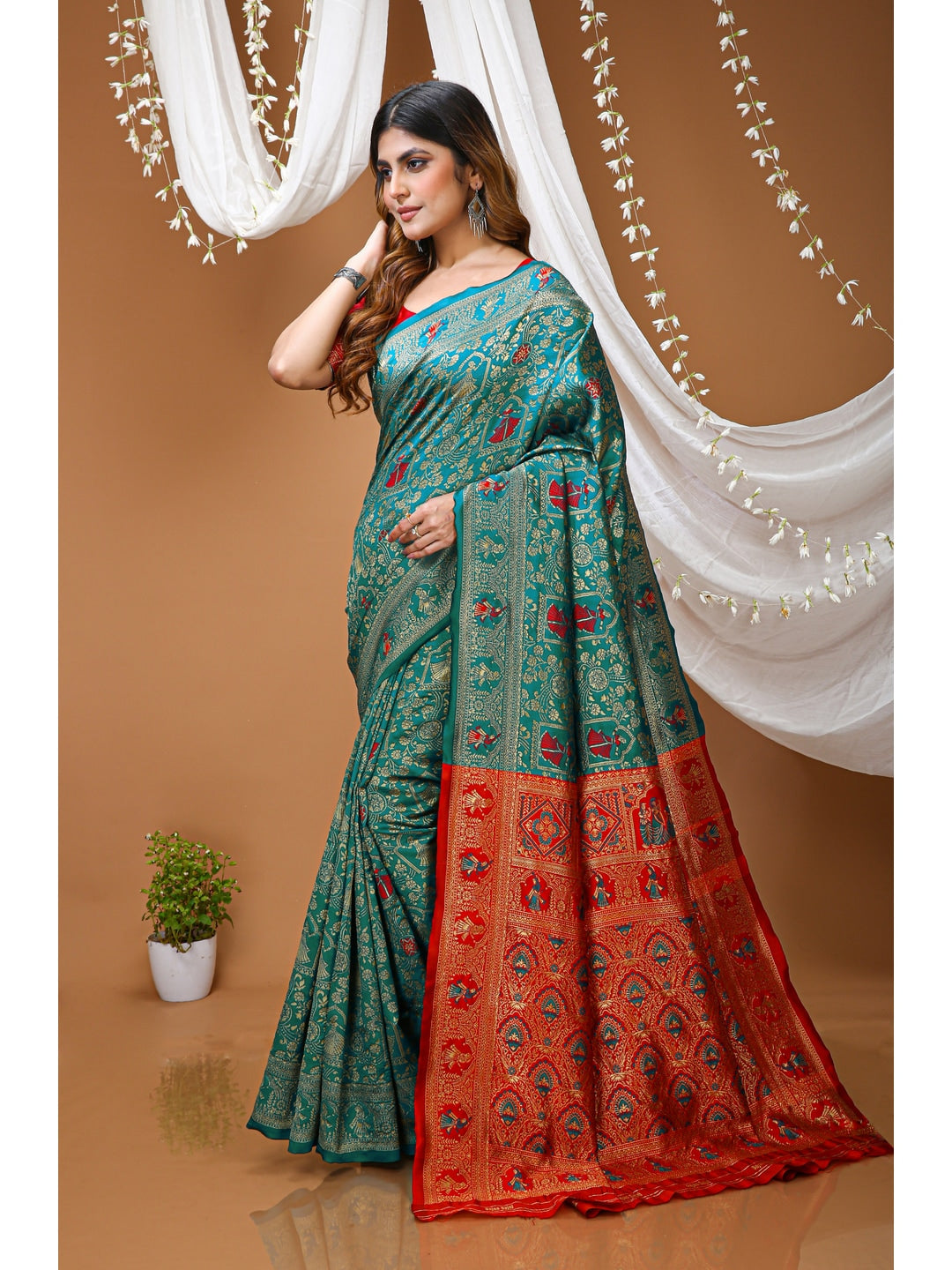 Peachmode Ferozi Heritage Jacquard Buta Soft Lichi Silk Saree - Image 2