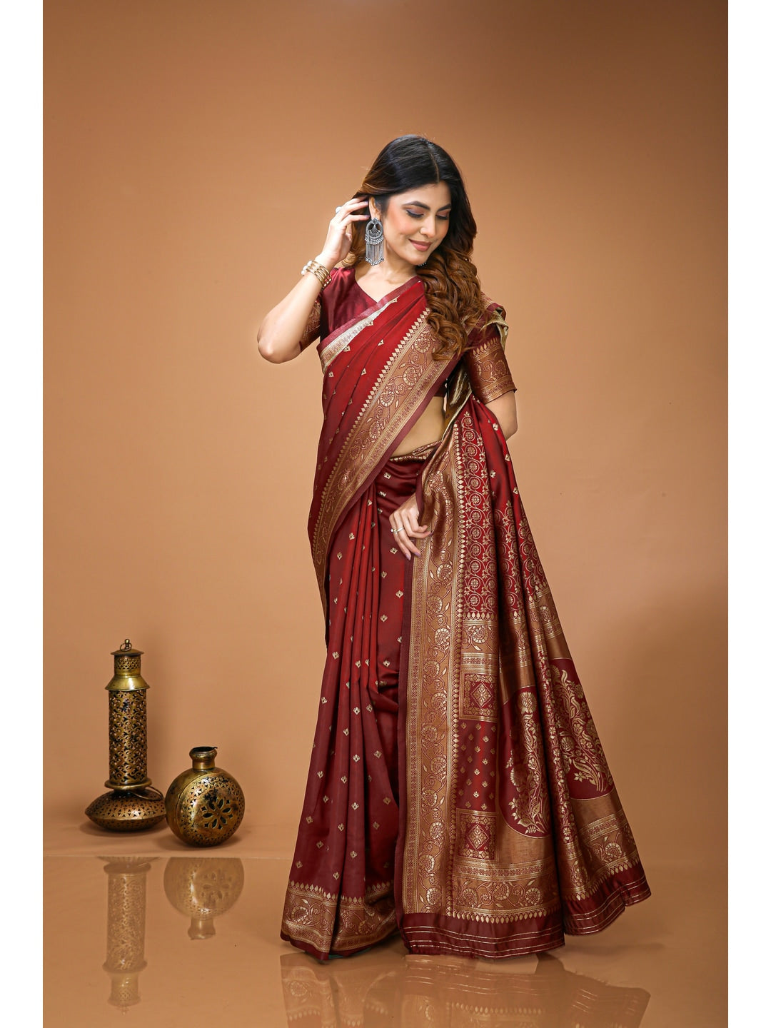Peachmode Red Grand Pallu Soft Lichi Silk Saree - Image 4