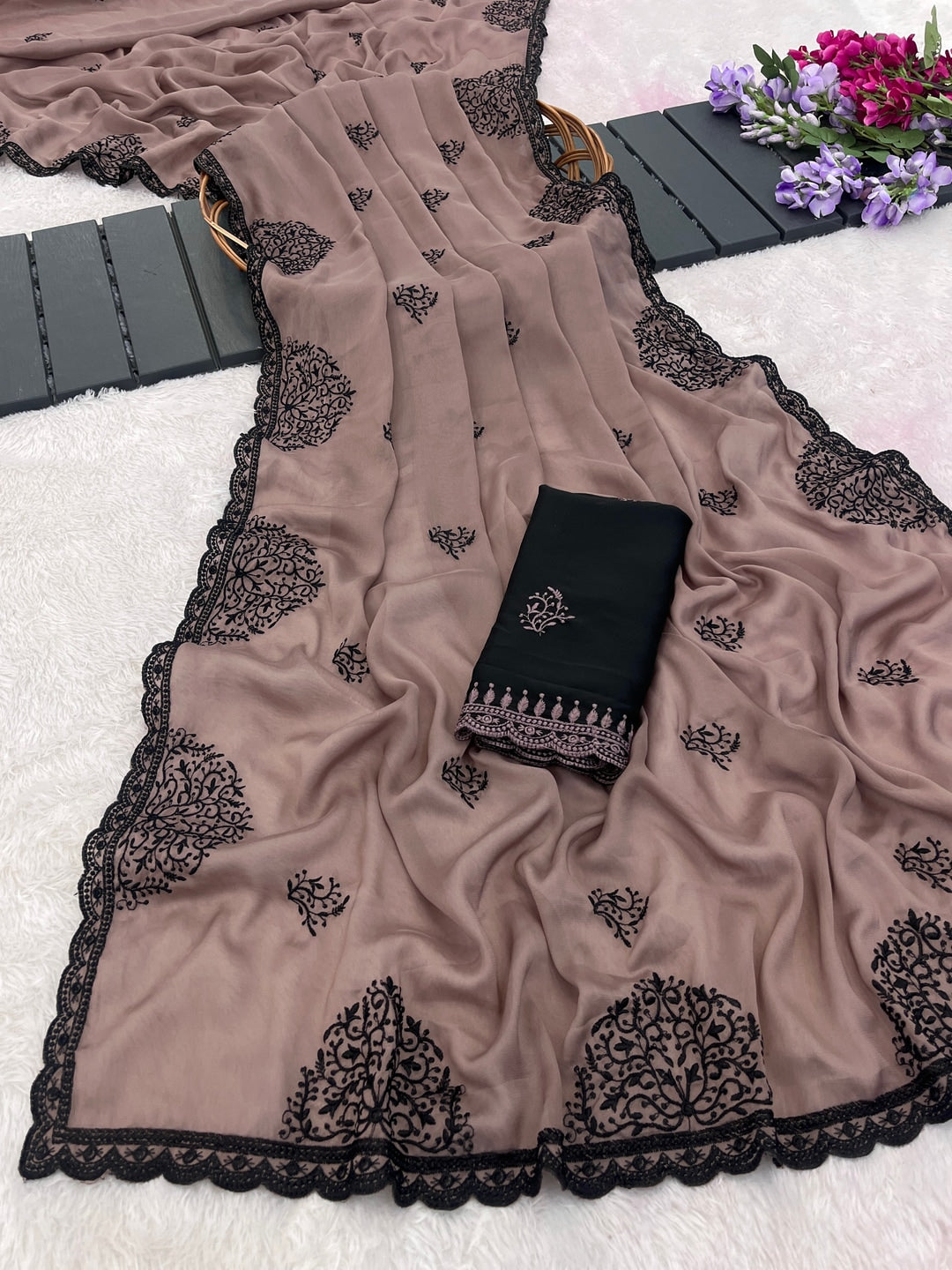 Peachmode Mauve Mandala Embroidered Rangoli Silk Saree - Image 2