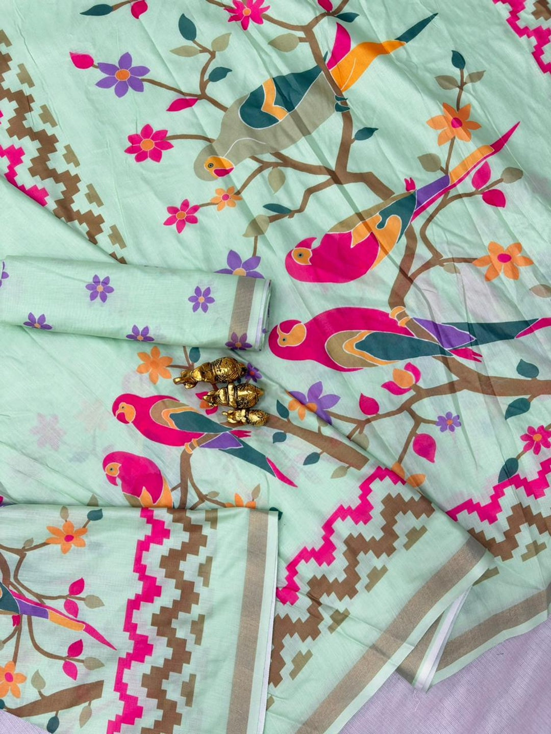 Peachmode Mint Green Digital Printed Mul Cotton Saree - Image 2