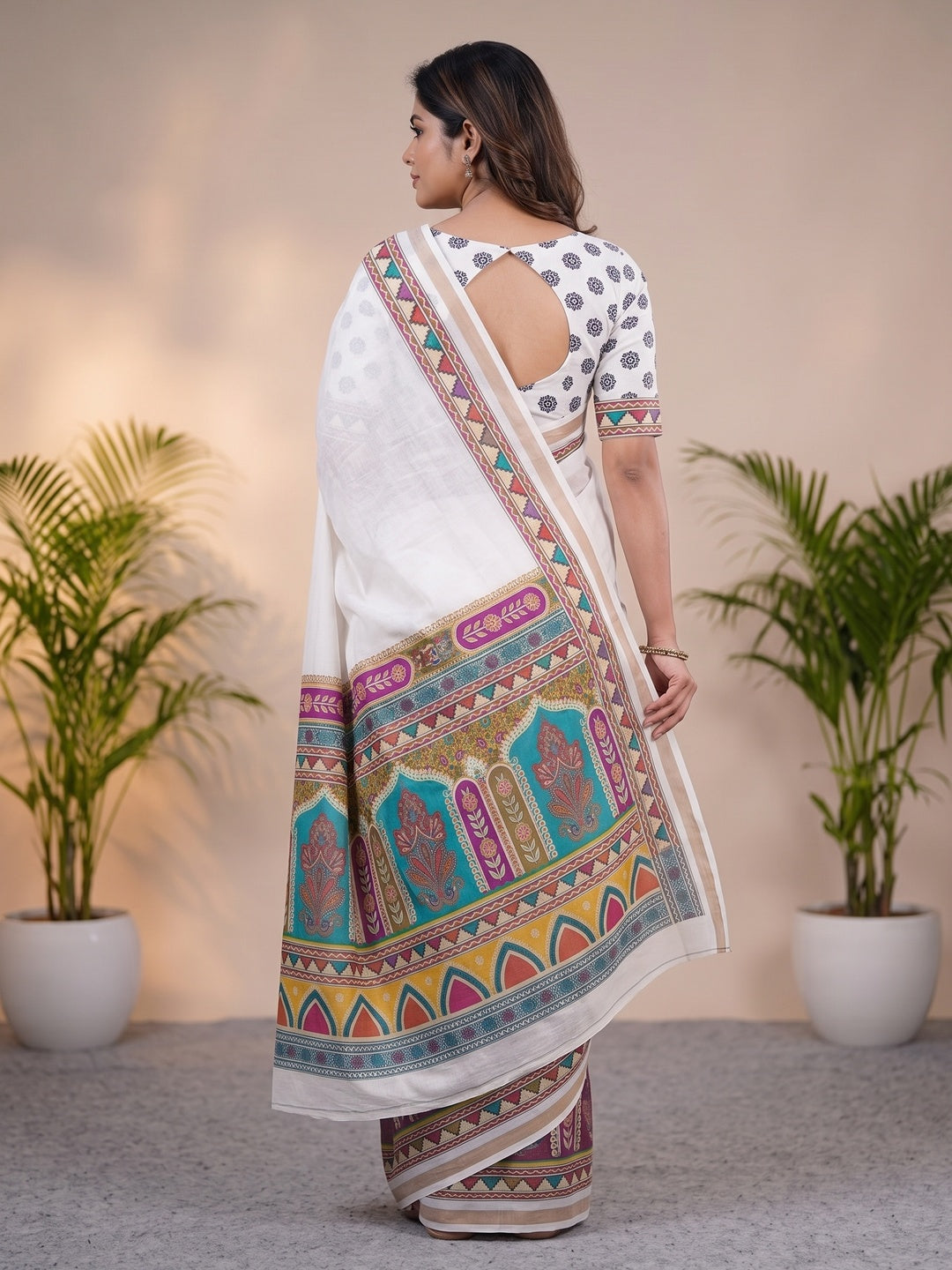 Peachmode White Digital Printed Mul Cotton Saree - Image 4