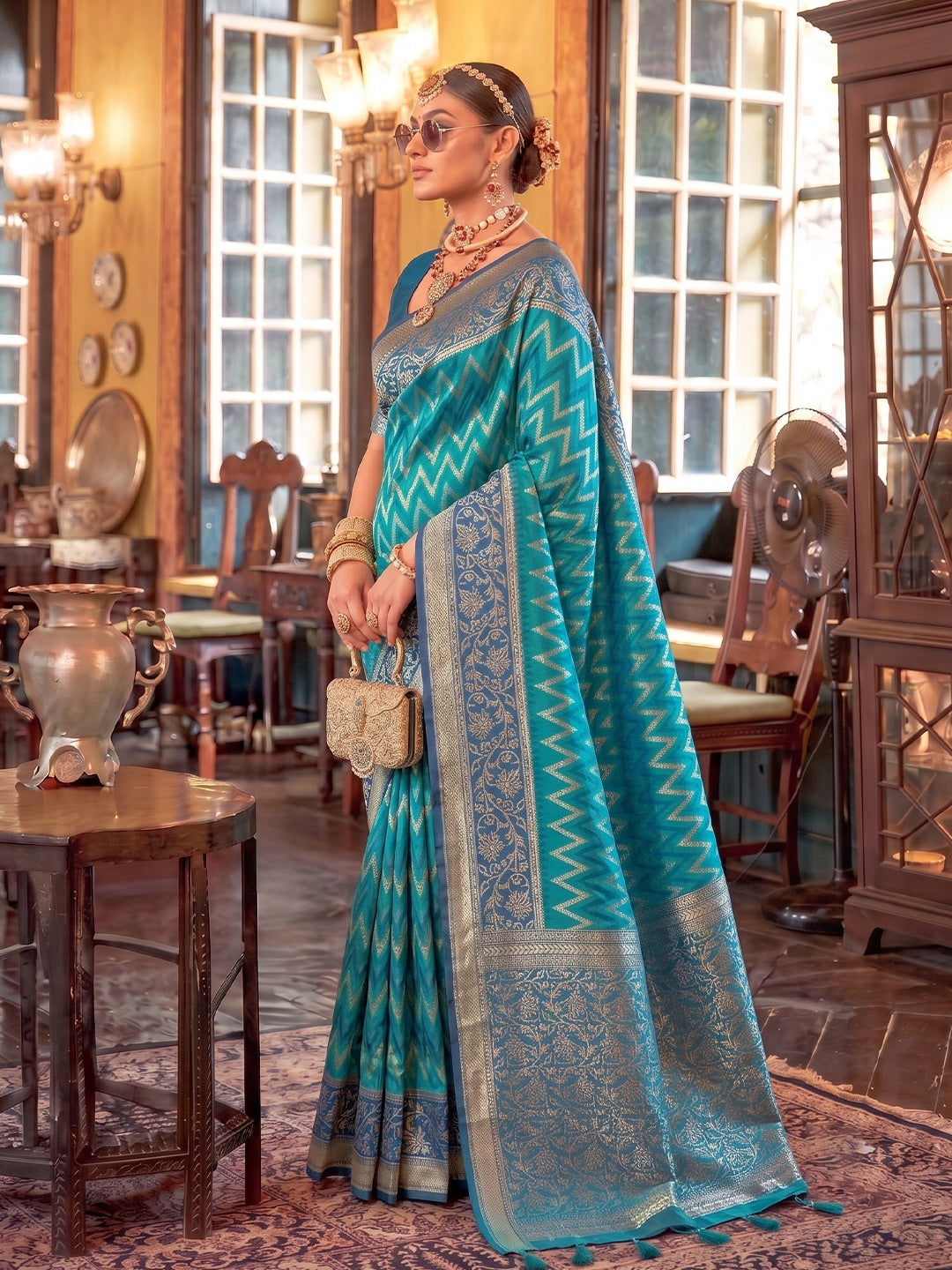 Peachmode Teal Blue Silk Blend Woven Saree - Image 2