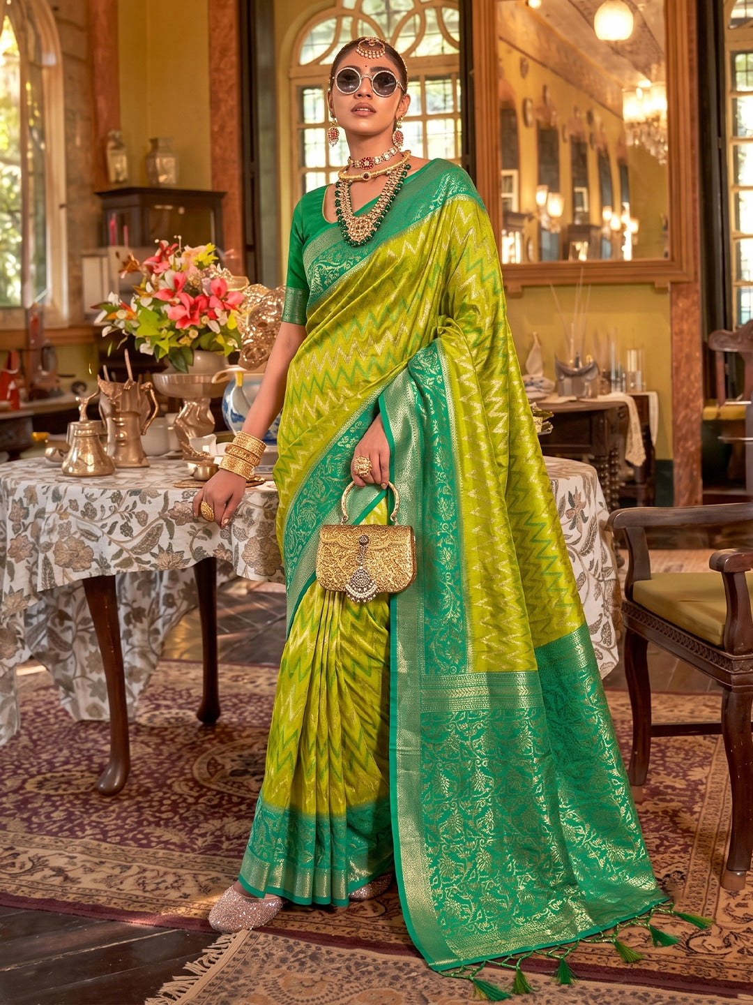 Peachmode Light Green Silk Blend Woven Saree - Image 1