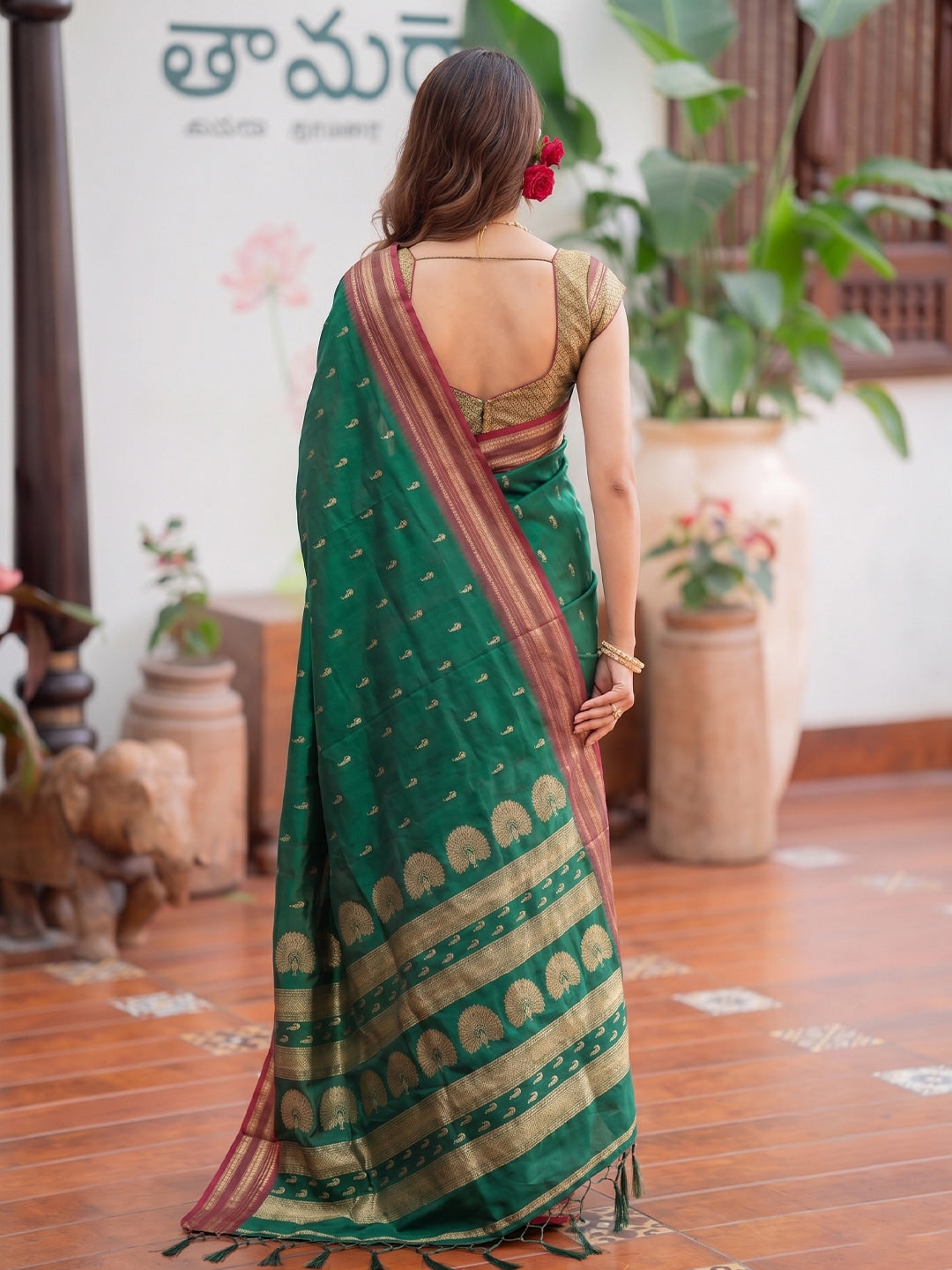 Peachmode Green Soft Silk Woven Saree - Image 2