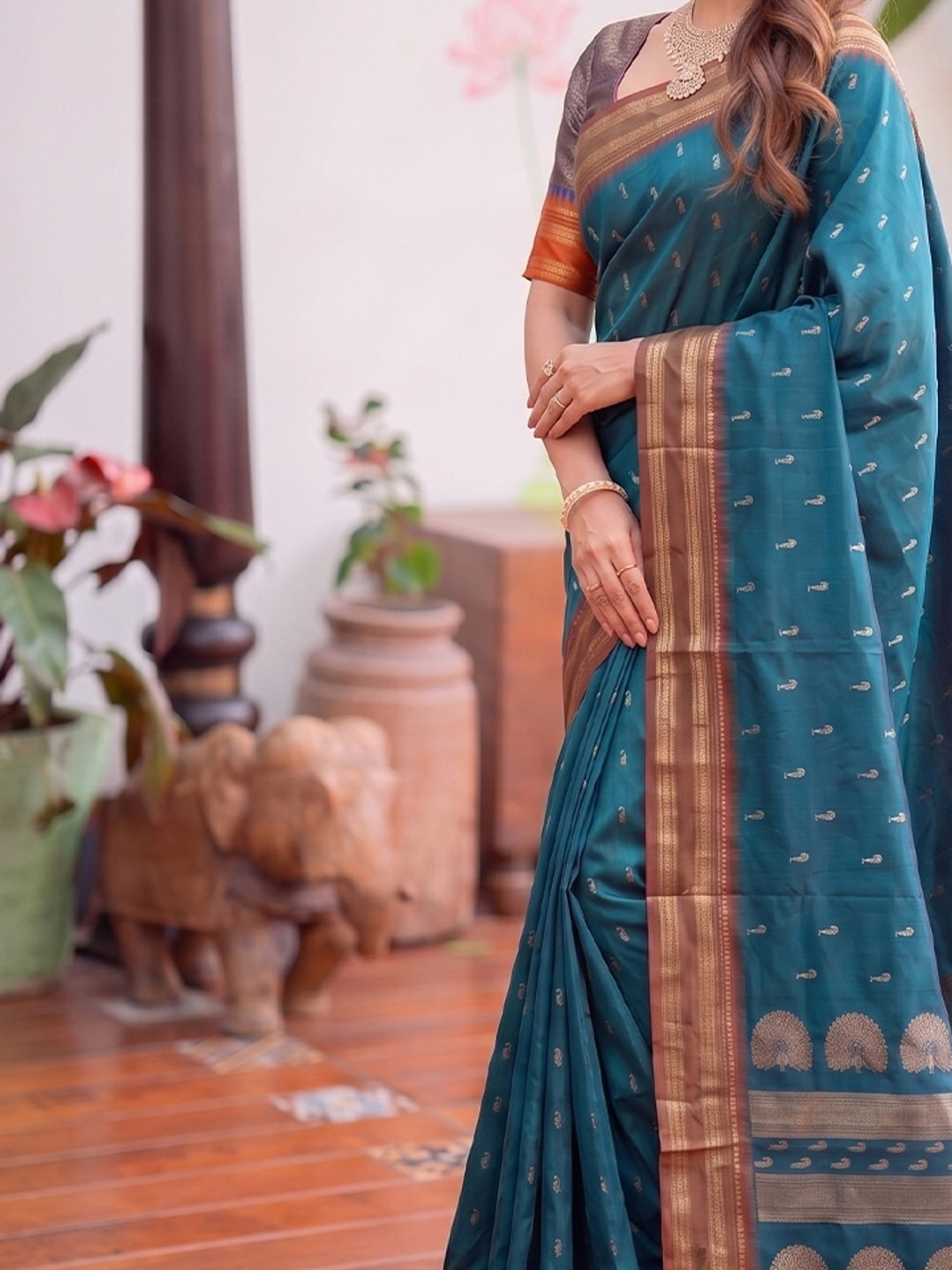 Peachmode Rama Blue Soft Silk Woven Saree - Image 5