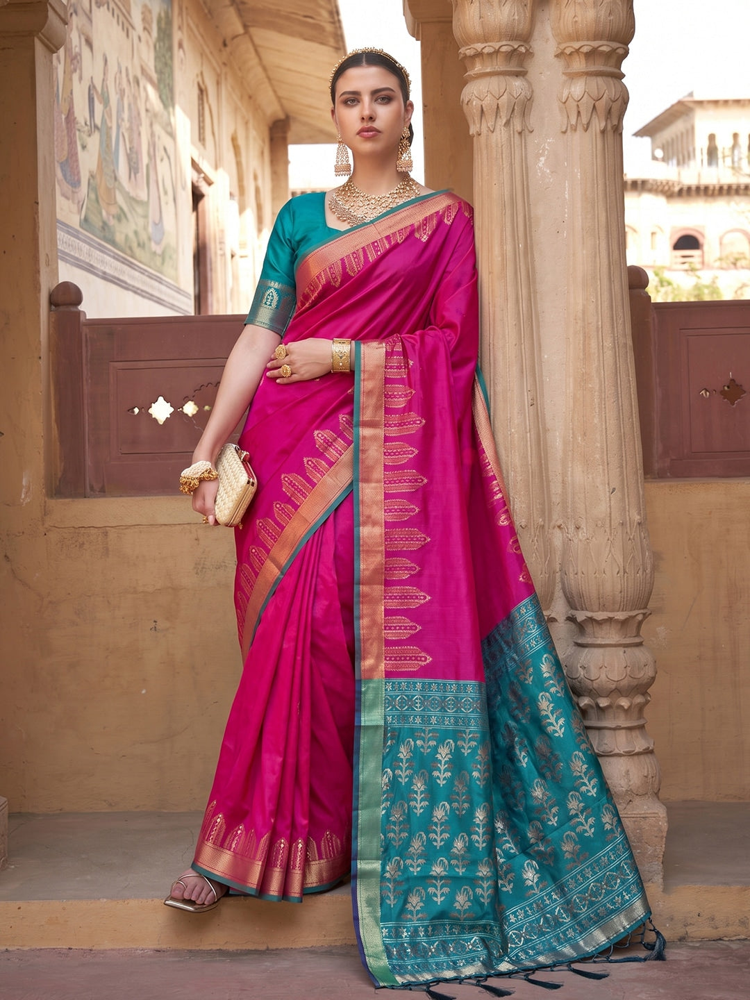 Peachmode Pink Soft Silk Woven Saree - Image 1