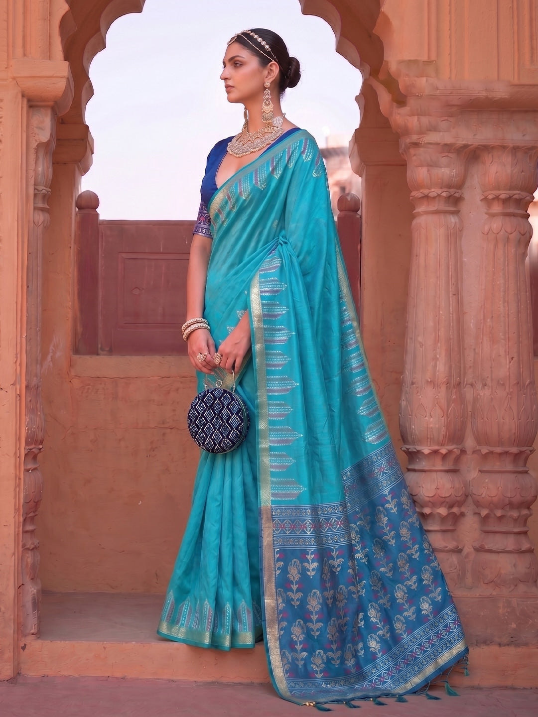 Peachmode Sky Blue Soft Silk Woven Saree - Image 3