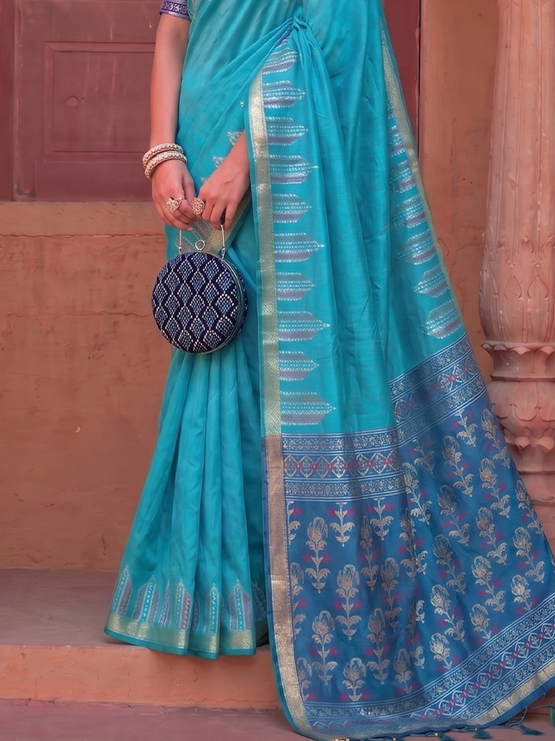 Peachmode Sky Blue Soft Silk Woven Saree - Image 4
