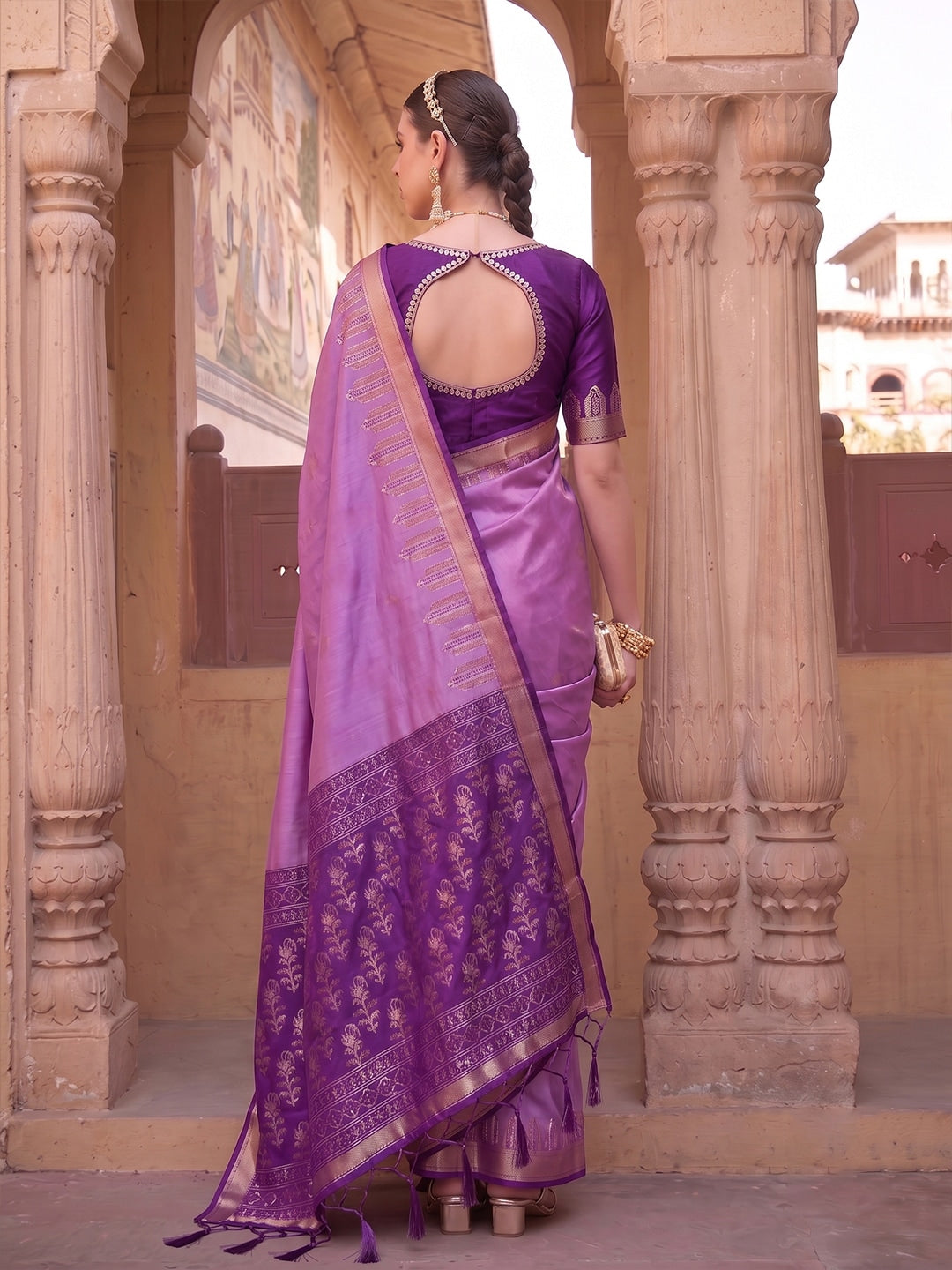 Peachmode Violet Soft Silk Woven Saree - Image 2