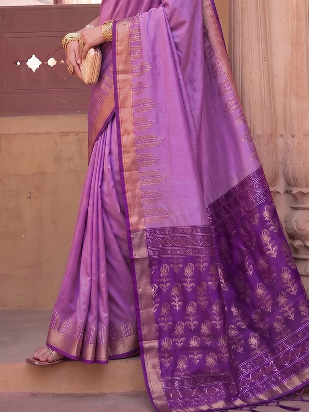 Peachmode Violet Soft Silk Woven Saree - Image 4