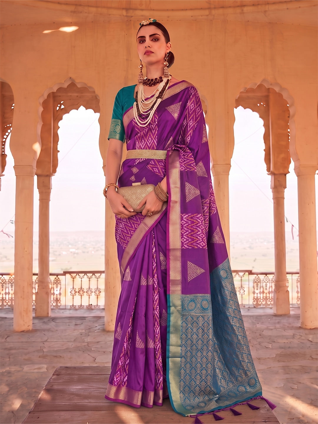 Peachmode Purple Soft Silk Woven Saree - Image 1
