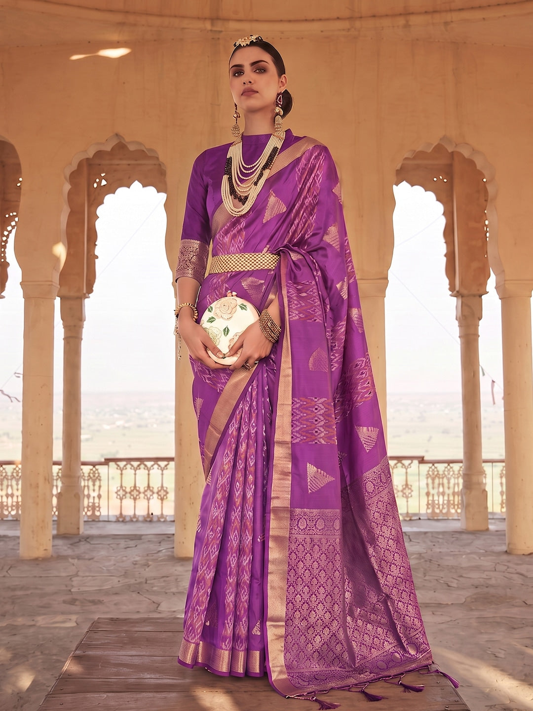 Peachmode Violet Soft Silk Woven Saree - Image 1