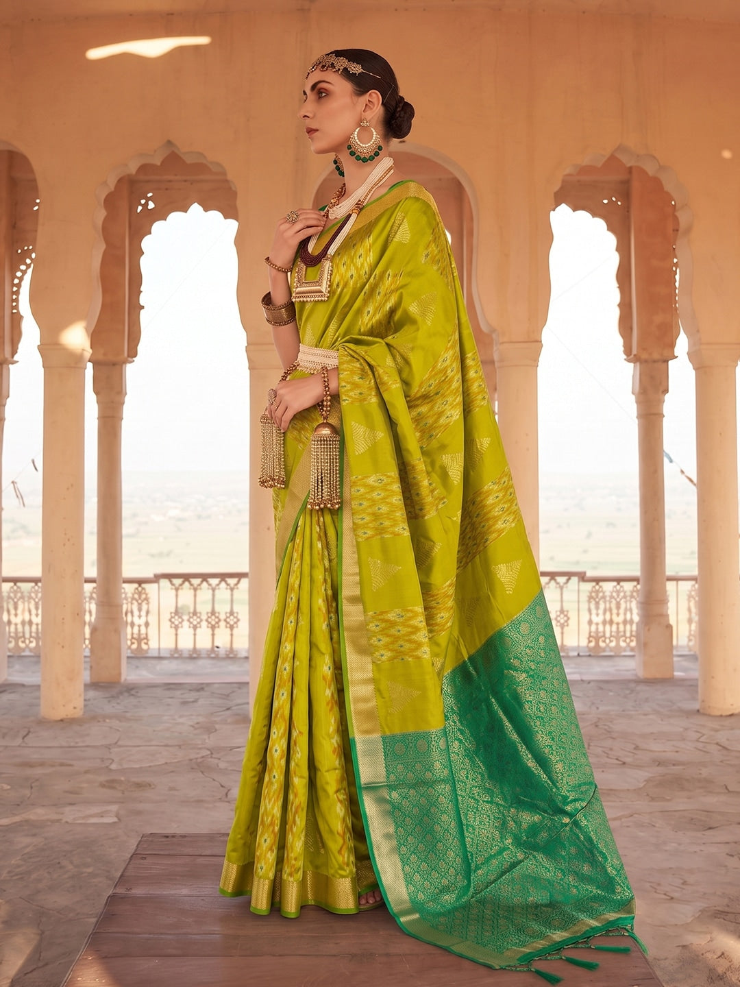 Peachmode Mustard Green Soft Silk Woven Saree - Image 3