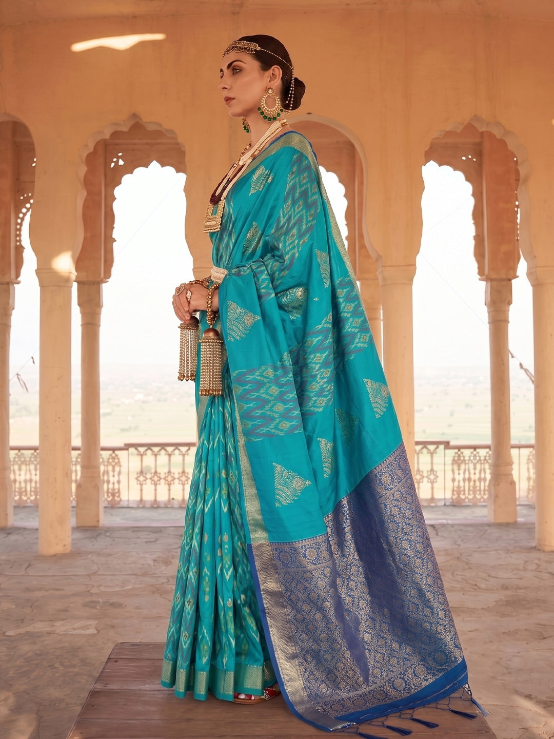 Peachmode Sky Blue Soft Silk Woven Saree - Image 3